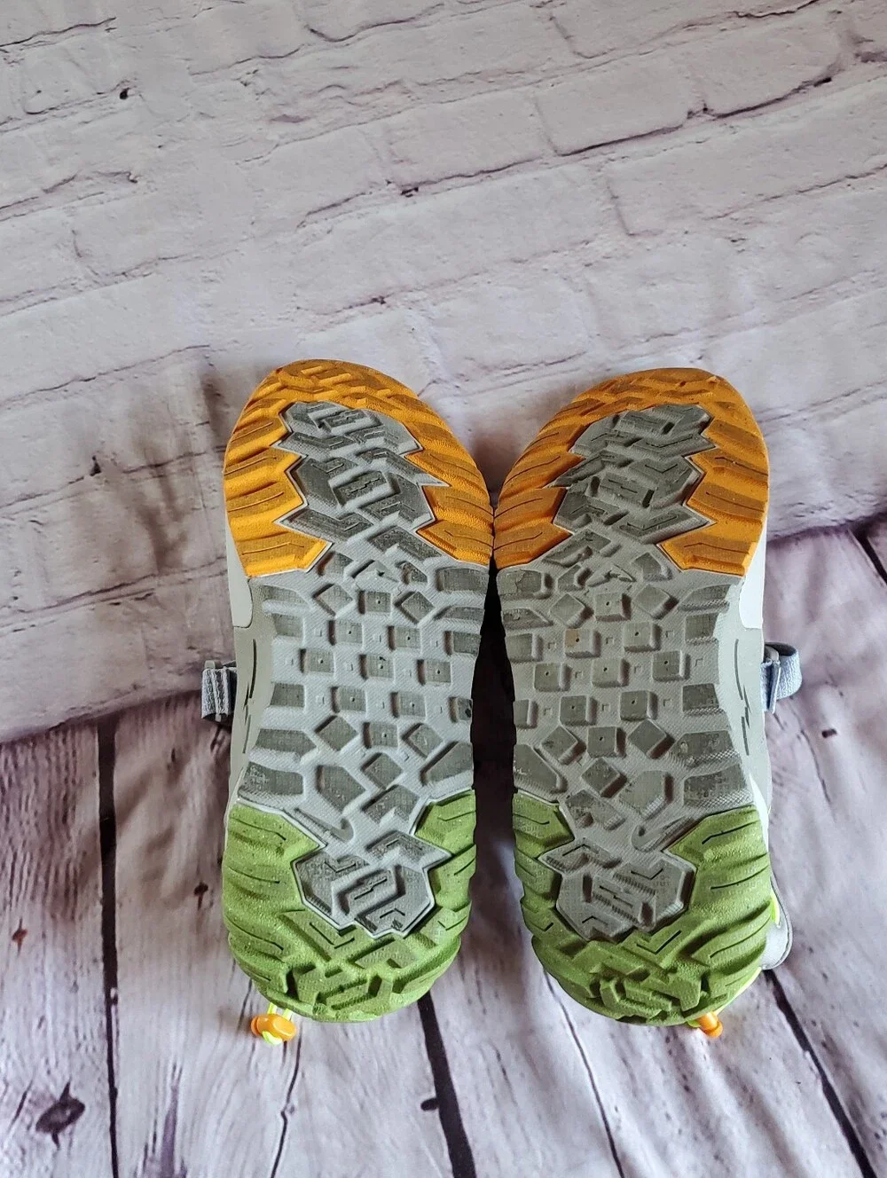 Nike Oneonta Sandals Sand Drift/Light Iron Trail Beach Rugged Tread Adjustable